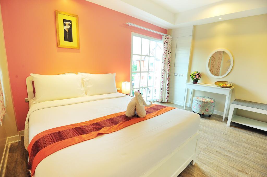 The Beach Boutique House Kata Beach  Exteriör bild